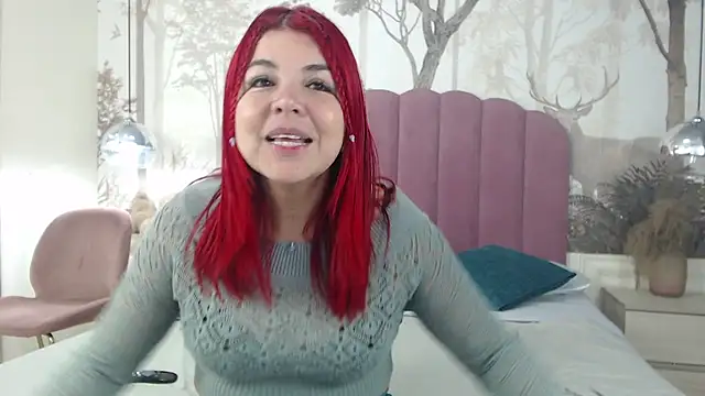 CorineRay online show from 11.06.25