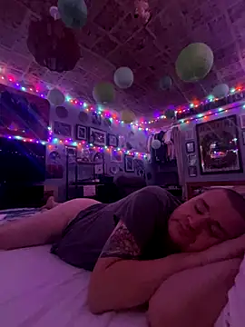 WriggleQuest online show from 11.08.25