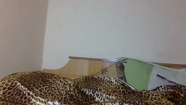 TianaQLove online show from 11.16.25