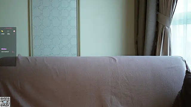 KissOfFlame online show from 10.12.25