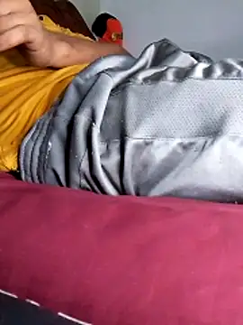 Snapshot of Bosssweet22cm chatting on 01.07.26 Bosssweet22cm online show from 01.07.26