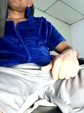 Snapshot of Bosssweet22cm chatting on 01.09.26 Bosssweet22cm online show from 01.09.26