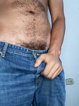 Snapshot of Bosssweet22cm chatting on 02.20.26 Bosssweet22cm online show from 02.20.26