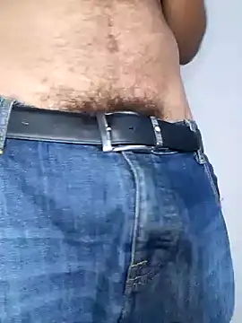 Snapshot of Bosssweet22cm chatting on 02.23.26 Bosssweet22cm online show from 02.23.26