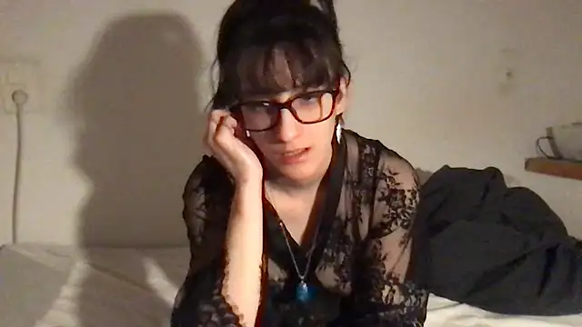 kimii222409 online show from 11.28.25