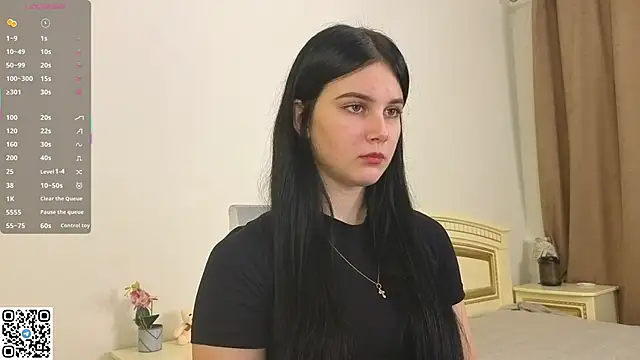 EnricaElis online show from 11.11.25