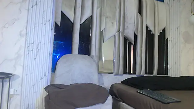 Morganandmegan online show from 10.11.25