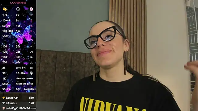 Snapshot of IsisNoir chatting on 04.09.26 IsisNoir online show from 04.09.26