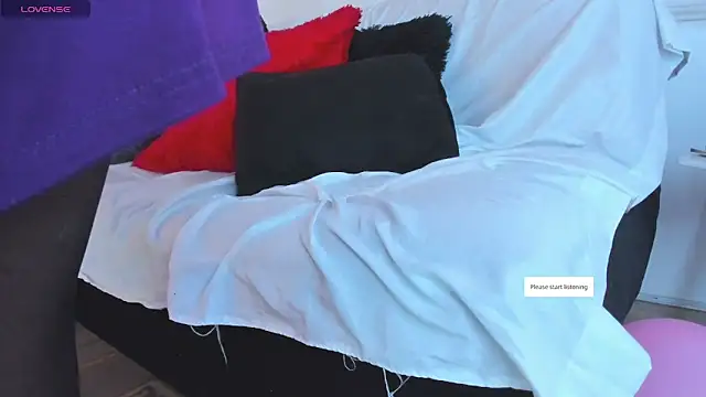 D Martii online show from 11.16.25