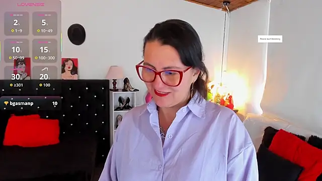 D Martii online show from 11.27.25