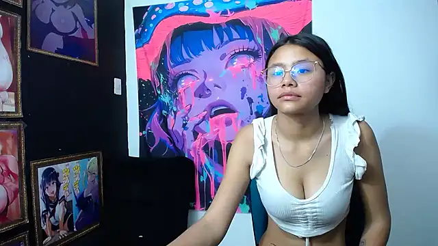 SofieLove 01 online show from 11.18.25