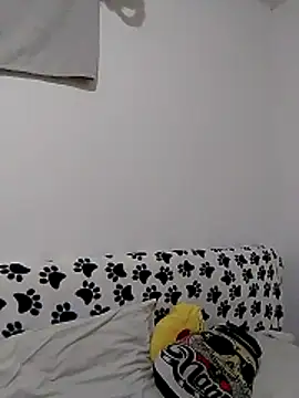 SofieLove 01 online show from 04.04.26