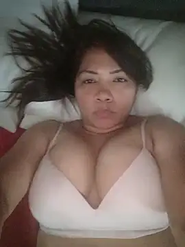 hiilarybrown online show from 02.20.26