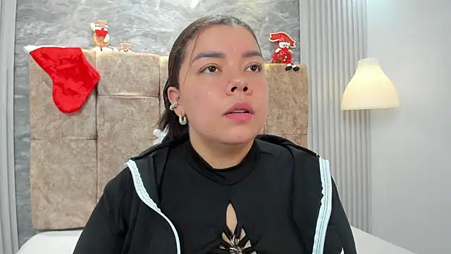 leilapons online show from 11.29.25