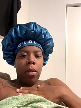 Snapshot of cumformedada chatting on 11.15.25 cumformedada online show from 11.15.25