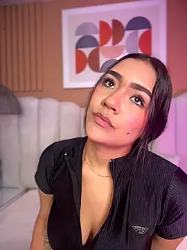 noa moon online show from 01.18.26