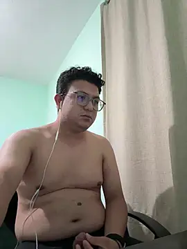 Snapshot of JaviSala chatting on 05.25.26 JaviSala online show from 05.25.26