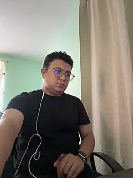 Snapshot of JaviSala chatting on 06.22.26 JaviSala online show from 06.22.26