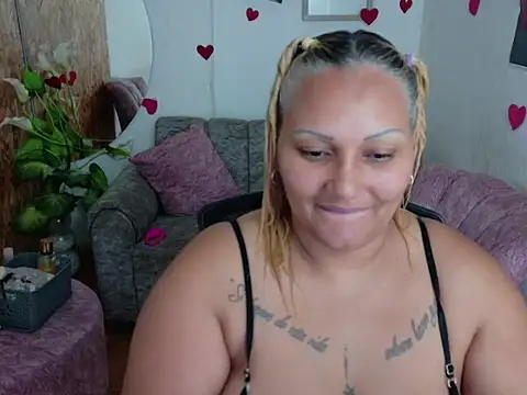 laleska montenegro online show from 02.05.26