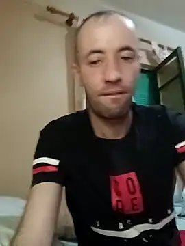 Snapshot of alexpo27 chatting on 10.22.25 alexpo27 online show from 10.22.25