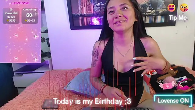 hellenngp online show from 11.12.25