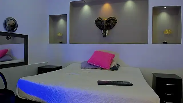 Snapshot of Tommy_kurtt chatting on 10.28.25 Tommy kurtt online show from 10.28.25