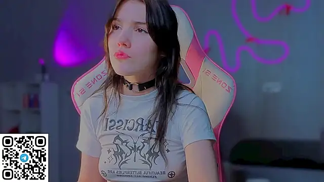 Sophie SkyAngel online show from 03.05.26