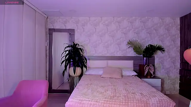 Alaiaguerra online show from 04.06.26