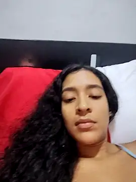 Amber-Sweett online show from 10.23.25