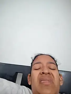 Amber-Sweett online show from 11.06.25