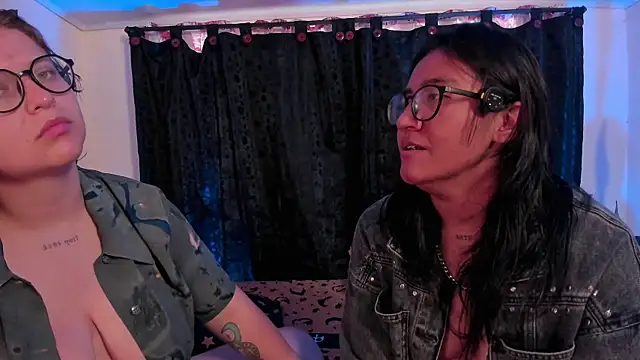 CrazyCakes  online show from 04.16.26