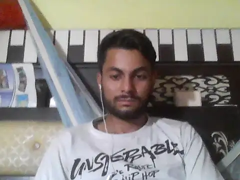 ursdreamperson online show from 11.02.25