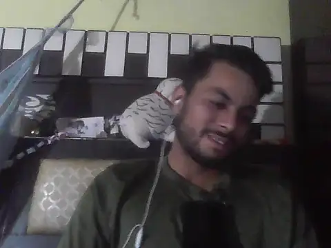 ursdreamperson online show from 11.11.25