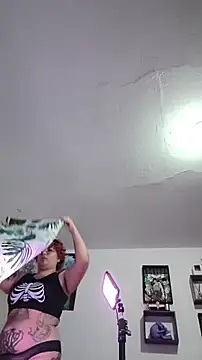 XxGreenGoodxX online show from 11.27.25