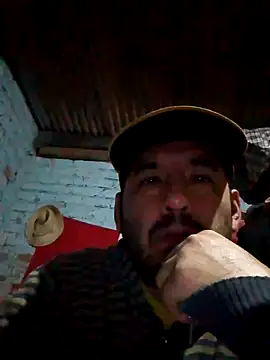Snapshot of Lujor chatting on 07.01.26 Lujor online show from 07.01.26