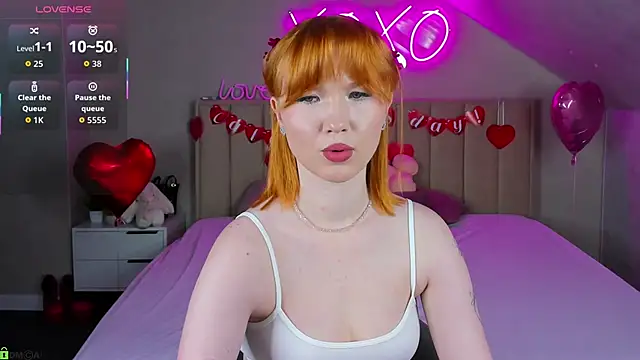 Snapshot of Anna_Patterson chatting on 02.12.26 Anna Patterson online show from 02.12.26