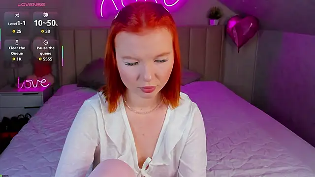 Snapshot of Anna_Patterson chatting on 02.26.26 Anna Patterson online show from 02.26.26