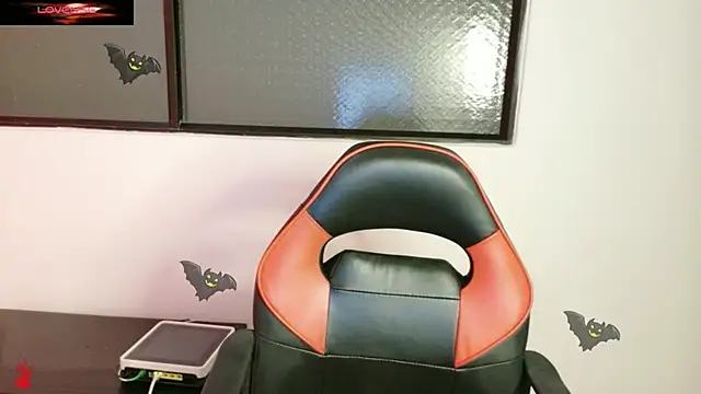 Hell Girll  online show from 11.23.25