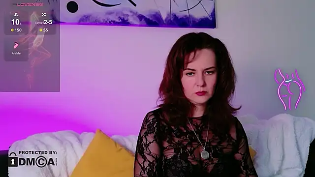 Snapshot of Witch_in_Silk chatting on 02.14.26 Witch in Silk online show from 02.14.26