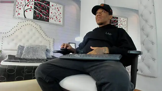 Yan king1 online show from 10.09.25