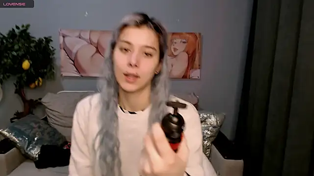 SophieAsh online show from 10.09.25
