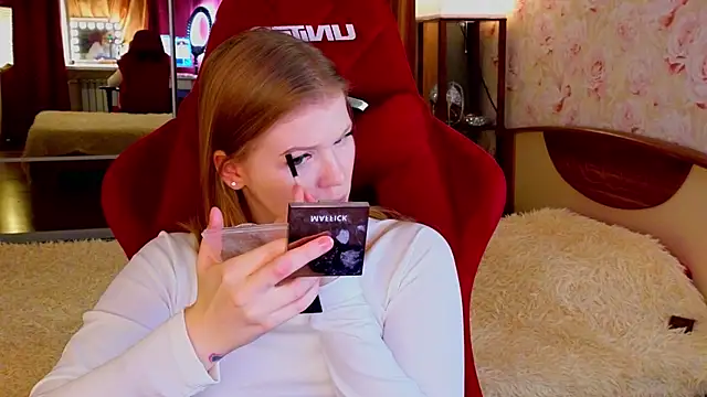 Jenny Skinner20 online show from 11.11.25