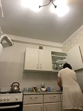 Kiravix online show from 10.14.25