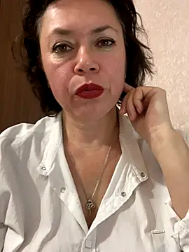 Kiravix online show from 11.26.25