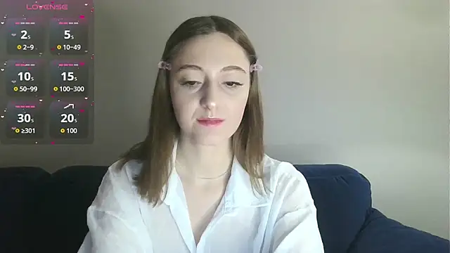 Snapshot of white_liillyy chatting on 02.01.26 white liillyy online show from 02.01.26