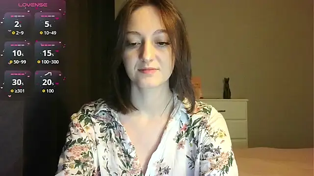 Snapshot of white_liillyy chatting on 02.20.26 white liillyy online show from 02.20.26