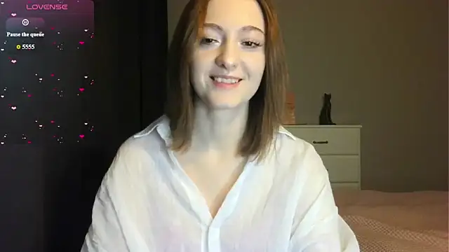 white liillyy online show from 03.23.26