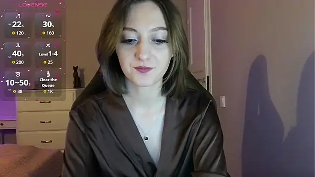 Snapshot of white_liillyy chatting on 06.06.26 white liillyy online show from 06.06.26