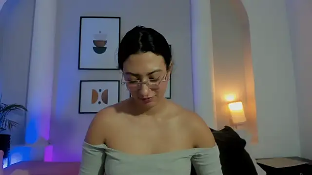 Snapshot of victoria_flores1 chatting on 01.16.26 victoria flores1 online show from 01.16.26