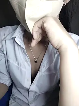 Snapshot of Windy_sexyy chatting on 09.21.25 Windy sexyy online show from 09.21.25